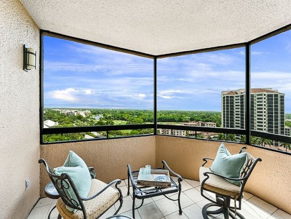 Naples Condo 1019897