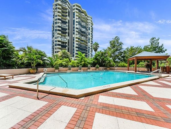 Naples Condo 1019897