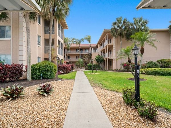 Naples Condo 1019898