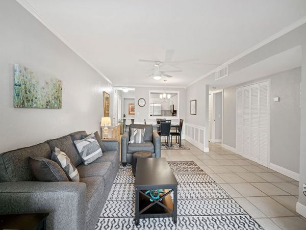 Naples Condo 1019898