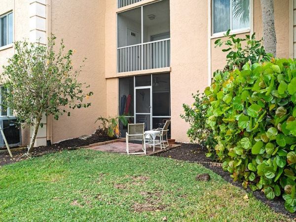 Naples Condo 1019898