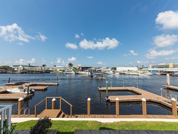 Unique 2-Bedroom Townhome Perfectly Located on Naples Island