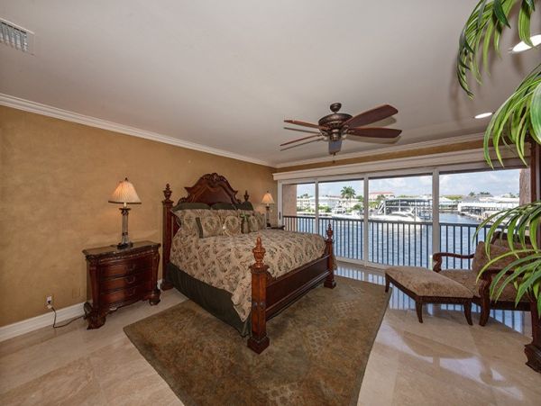 Unique 2-Bedroom Townhome Perfectly Located on Naples Island