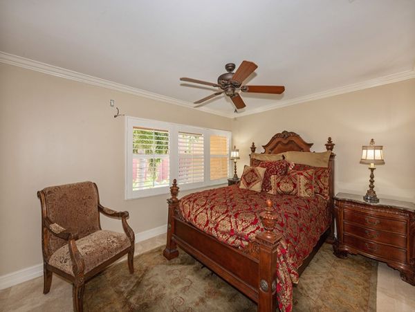 Unique 2-Bedroom Townhome Perfectly Located on Naples Island