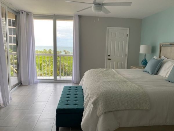 Naples Condo 1019901