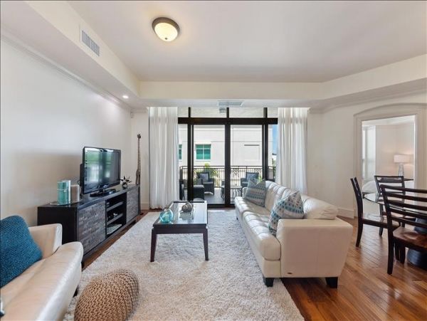 Naples Condo 1019903