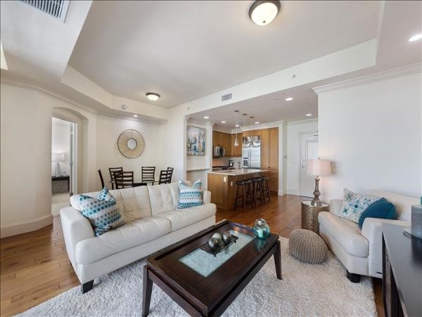 Naples Condo 1019903