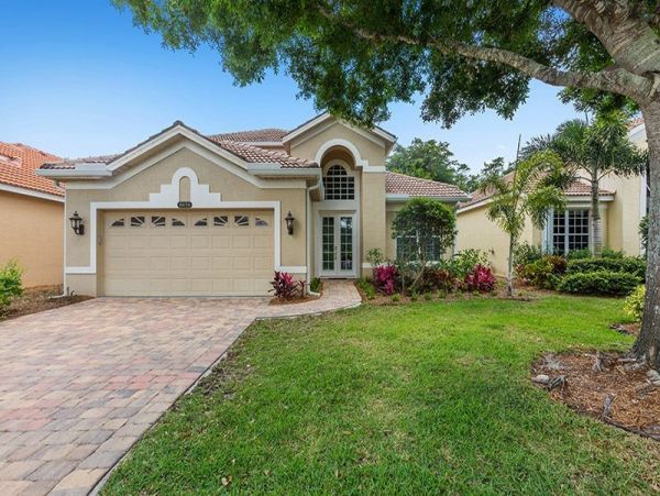 Naples Home 1019904