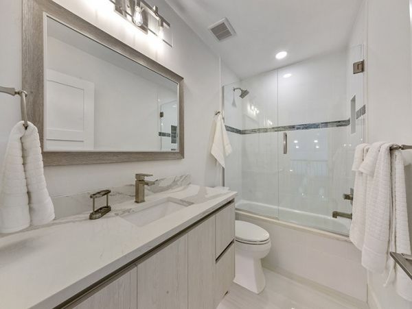 Naples Home 1019904