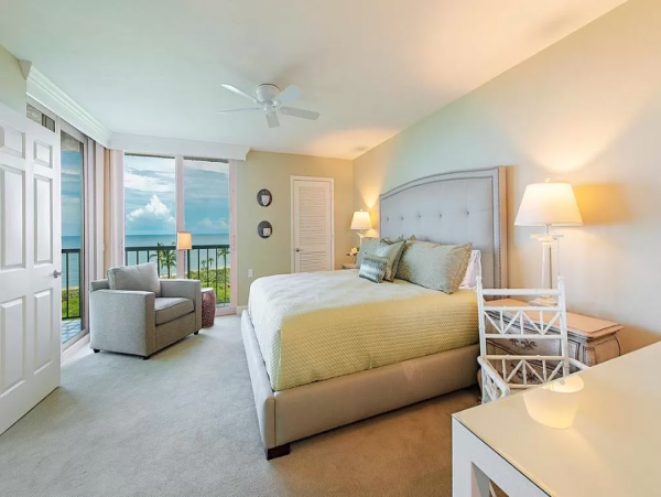 Charming Two Beachfront Vacation Condo with Great Amenities