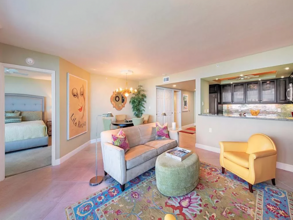 Charming Two Beachfront Vacation Condo with Great Amenities