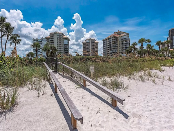 Charming Two Beachfront Vacation Condo with Great Amenities