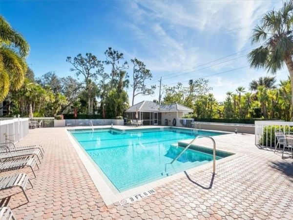 Naples Condo 1019906