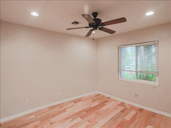 Naples Home 1019909