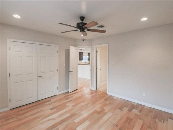 Naples Home 1019909