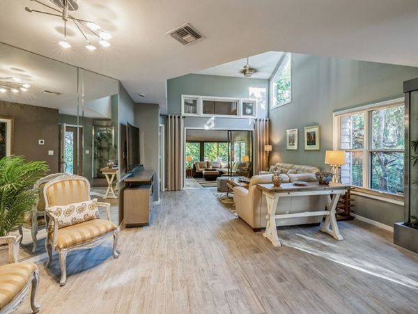 Naples Home 1019911