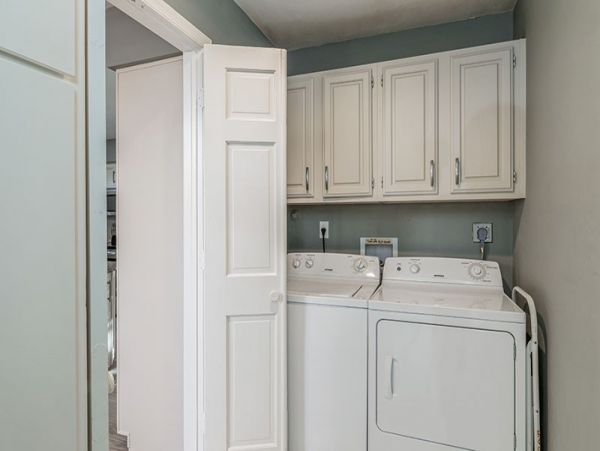Naples Home 1019911