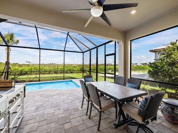 Naples Home 1019912