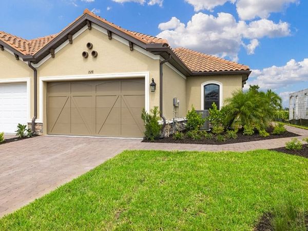 Naples Home 1019912