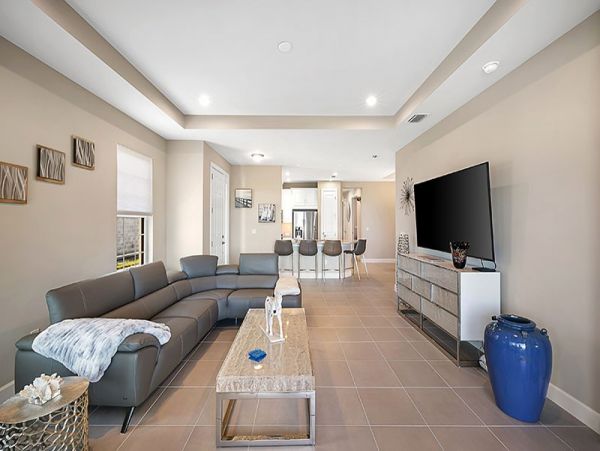 Naples Home 1019912