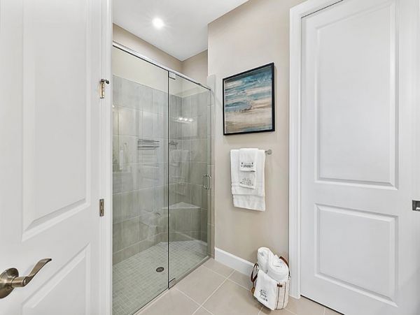 Naples Home 1019912
