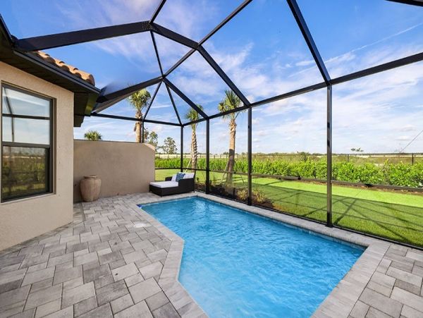 Naples Home 1019912
