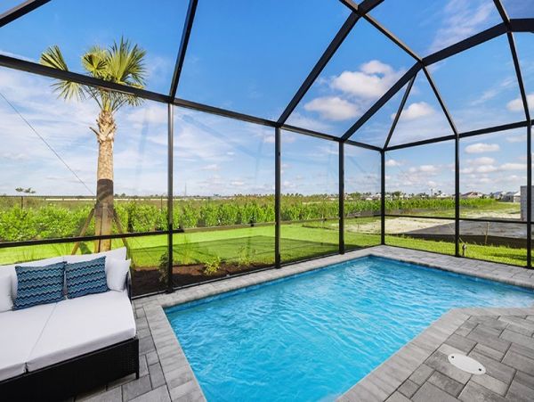 Naples Home 1019912