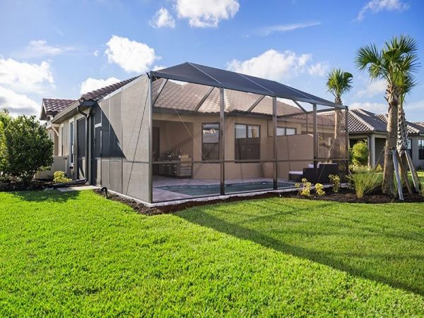 Naples Home 1019912