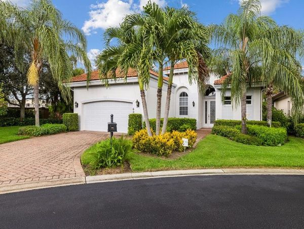 Naples Home 1019913