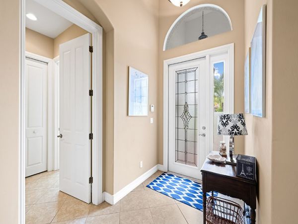 Naples Home 1019913