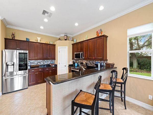 Naples Home 1019913