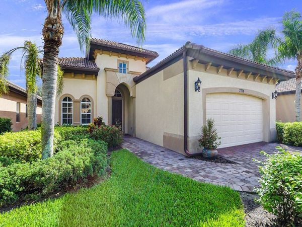 Naples Home 1019914