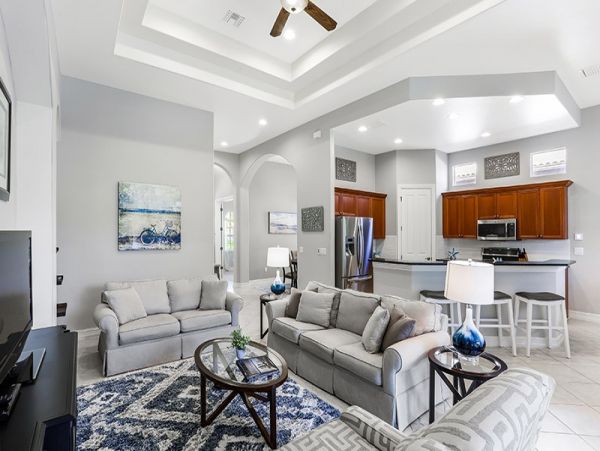 Naples Home 1019914