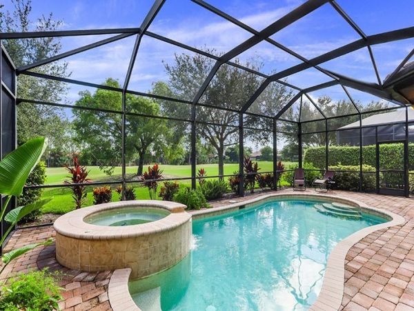 Naples Home 1019914