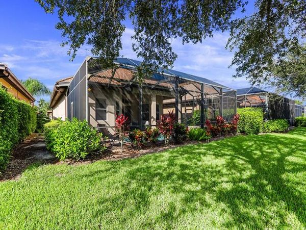 Naples Home 1019914