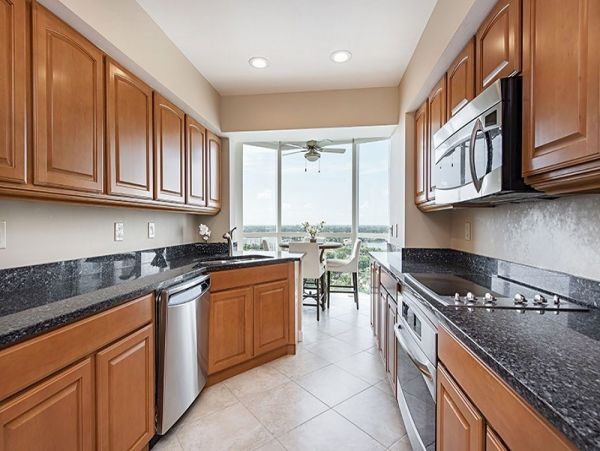 Naples Condo 1019915