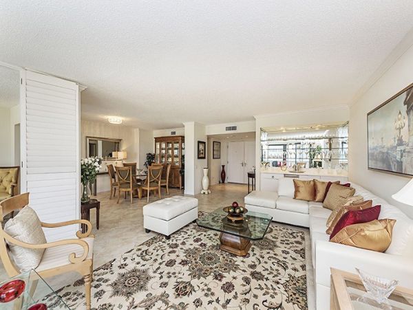 Naples Condo 1019917
