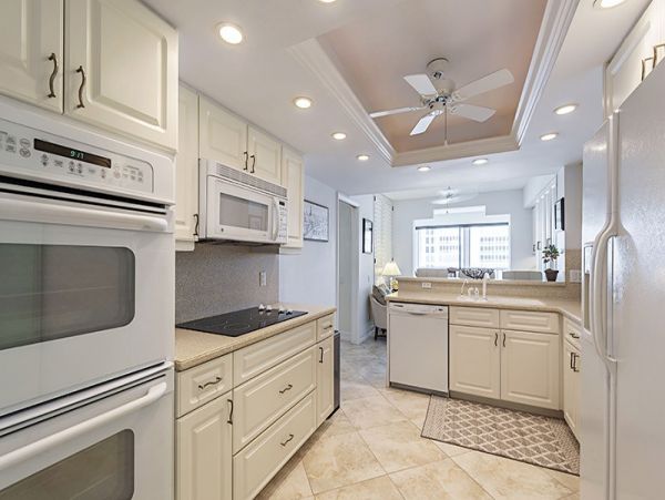 Naples Condo 1019917