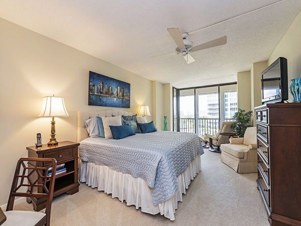 Naples Condo 1019917