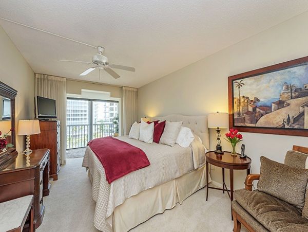 Naples Condo 1019917