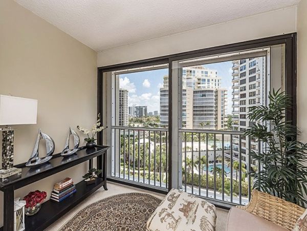 Naples Condo 1019917