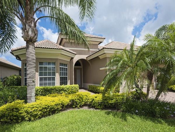 Naples Home 1019918