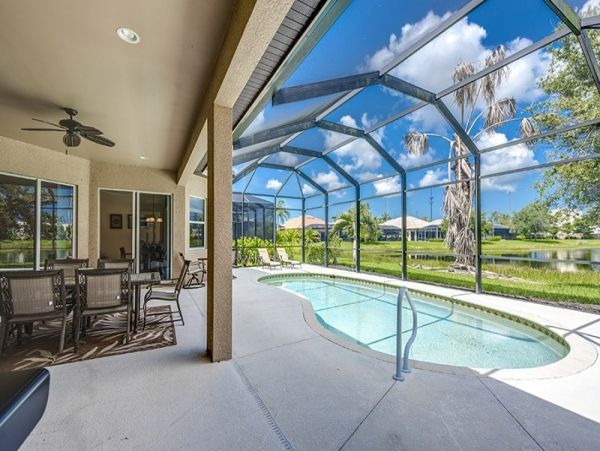 Naples Home 1019918