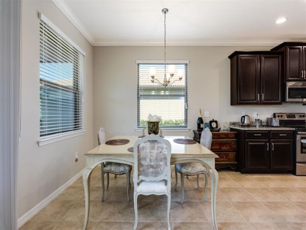 Beautiful 3 Bedroom Vacation Home Great Amenities