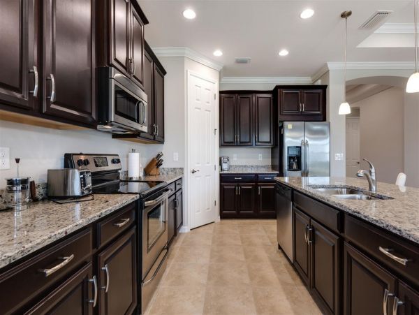 Beautiful 3 Bedroom Vacation Home Great Amenities