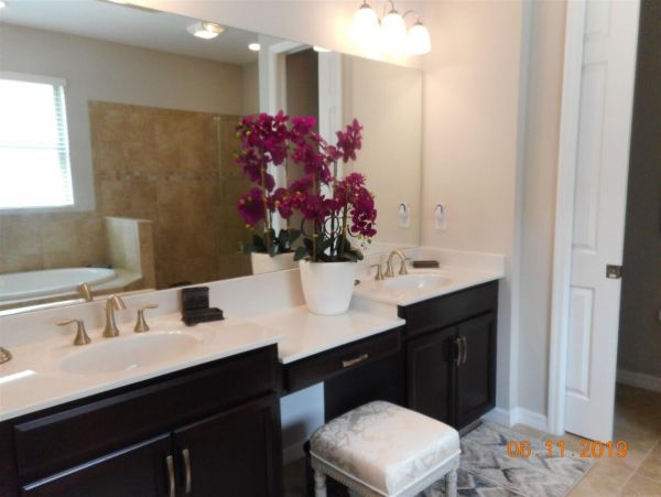 Beautiful 3 Bedroom Vacation Home Great Amenities