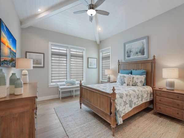 Anna Maria Vacation Home Four Bedroom Walk to Beach