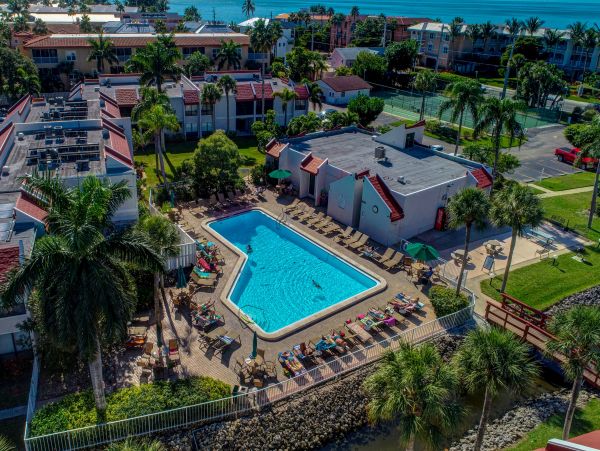 Recently Remodeled Bradenton Beach Condo with 2 Bedroom