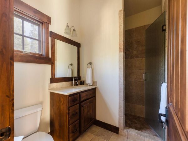 Luxury Breckenridge Vacation Home Five Bedroom with Spa