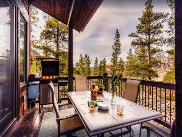 Luxury Breckenridge Vacation Home Five Bedroom with Spa